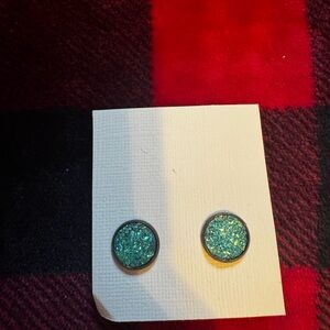 Sparkling Blue Stud Earrings
